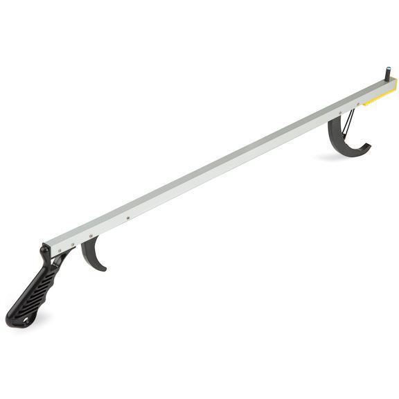 Featherlite Reacher