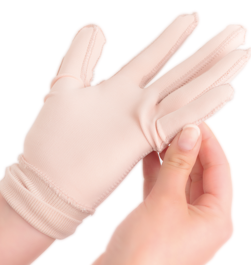 Scarban hand gloves on 3
